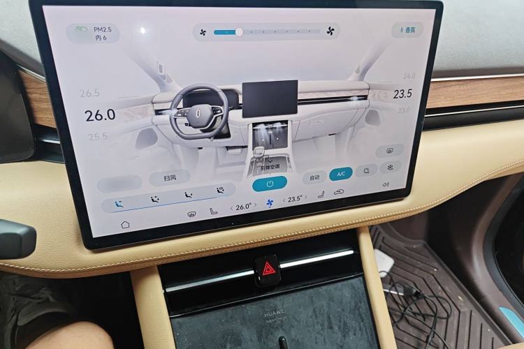 Used Hima AITO M7 2024 1.5T Rear-Drive Plus Version 6 Seats
