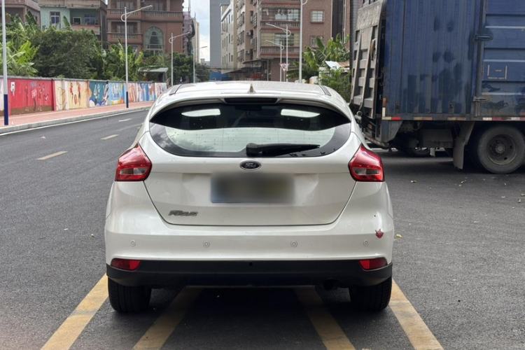 Used Ford Focus 2015 Hatchback EcoBoost 180 Automatic Elite Model