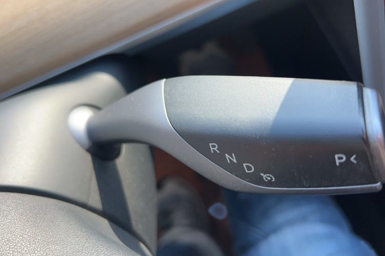 Used Tesla Model Y 2022 Rear-Wheel-Drive Version
