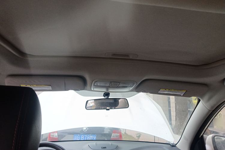 Used Changan CS35 2014 1.6L Automatic Luxury Model China IV Standard