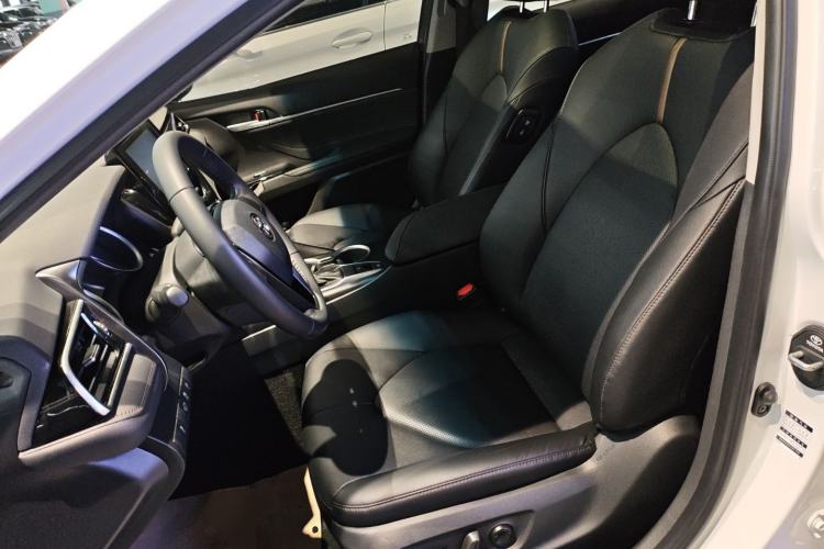 Used Toyota Camry 2022 2.0GVP Premier Edition