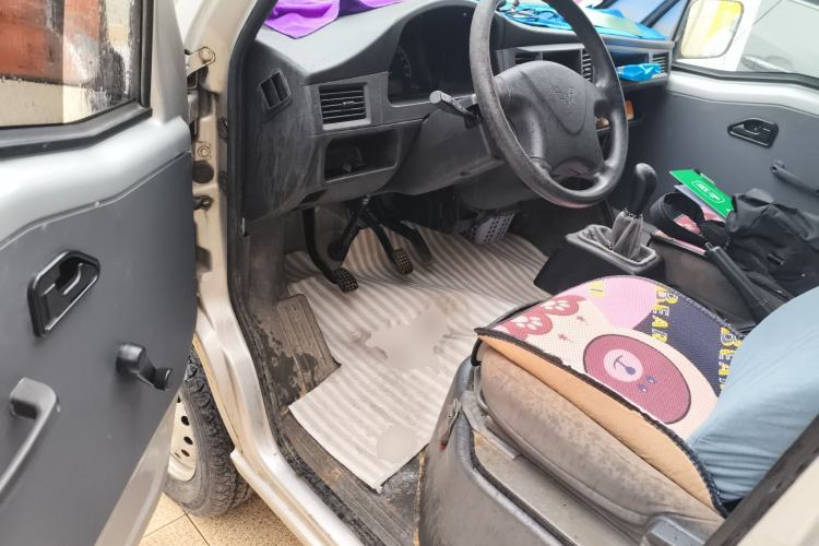 Used Wuling Zhiguang 2015 1.2L Practical LS-I Model