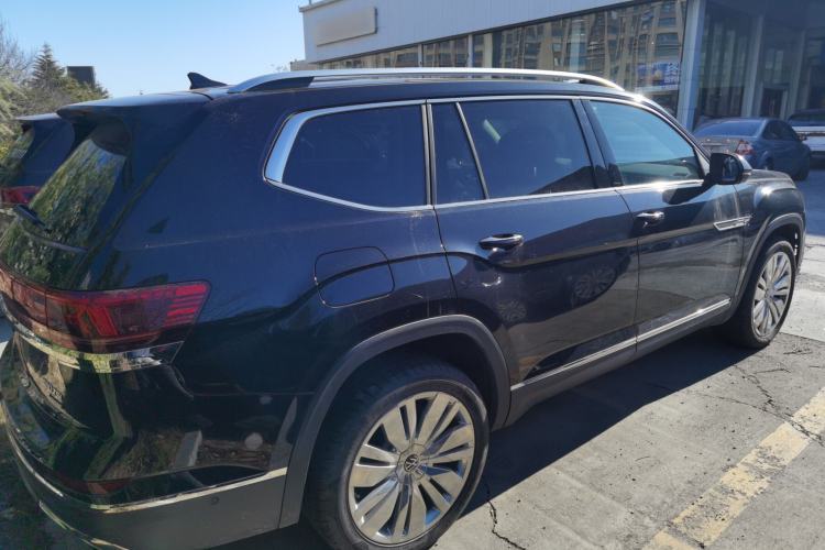 Used Volkswagen Teramont 2024 380TSI Four-Wheel Drive Longxiang Edition
