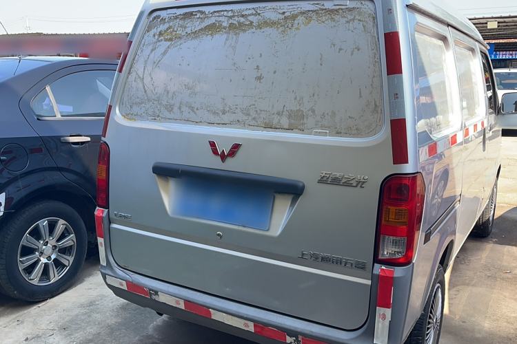 Used Wuling Zhiguang 2019 1.2L Van Utility Model 2 Seats