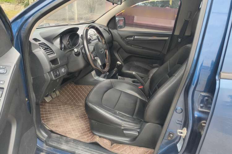 Used Isuzu TAGA 2021 3.0T Diesel Manual 4x4 Luxury Edition Standard Wheelbase 4KH1CT6H1
