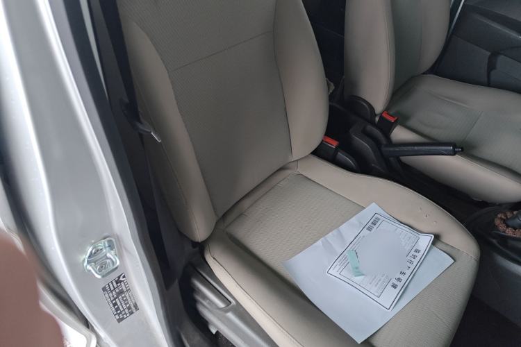 Used Wuling Hongguang V 2022 1.5L Jingqu Version Hydraulic Power Steering LAR