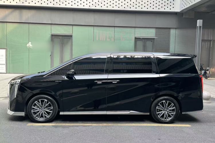 Used GAC Trumpchi M8 2024 Master Series Super Hybrid Edition