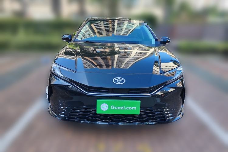 Used Toyota Camry 2024 Dual-Motor 2.0 HGVP Luxury Edition
