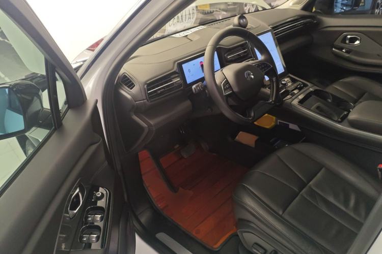 Used Nio ES8 2018 425 km Base Version Six-Seater Edition
