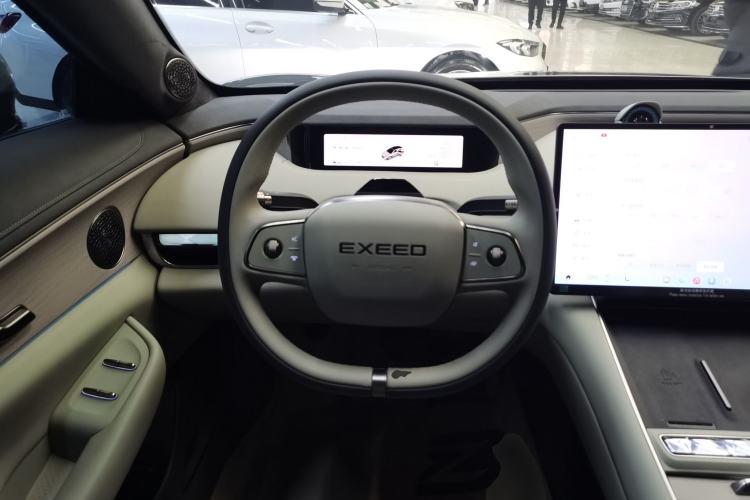 Used  Star Era ES 2025 Extended-Range Pro High-Speed Driver Assistance
