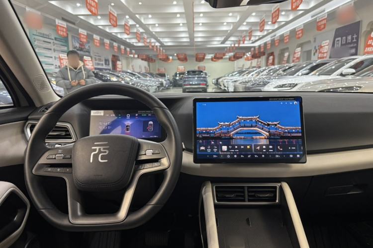 Used BYD Yuan UP 2025 Intelligent Driving Version 401 km Leading Edition