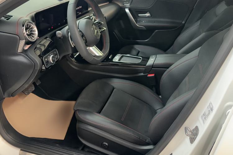 Used Mercedes-Benz A-Class 2025 A 200 L Fashion Model
