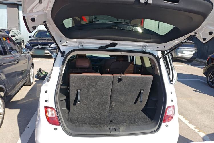 Used Buick GL6 2019 18T 6-Seater Connected Luxury Version China VI Standard
