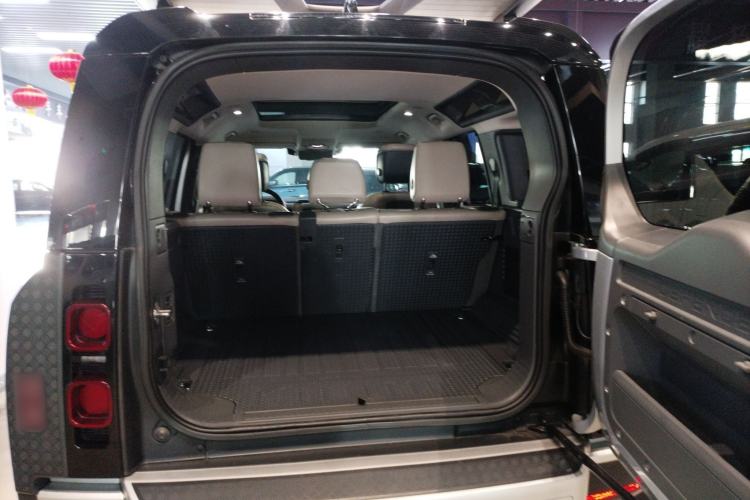 Used Land Rover Defender 2021 110 P400 Dark Special Edition
