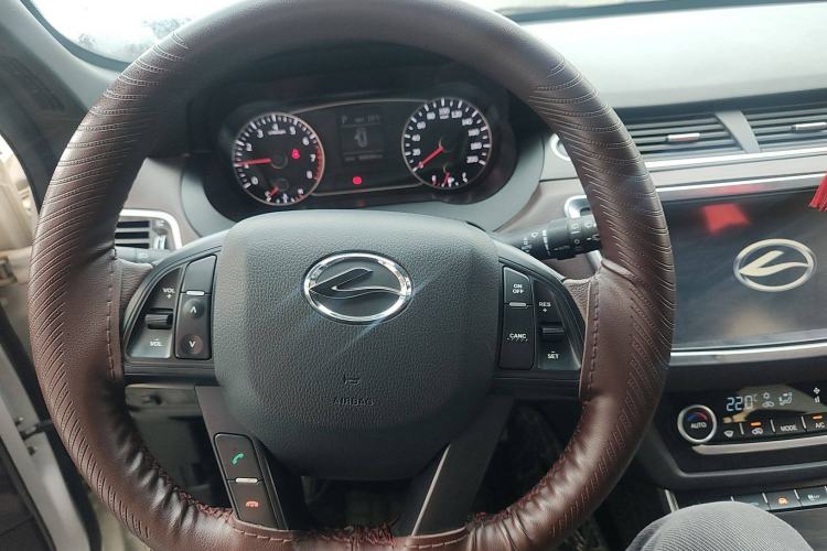 Used Land X7 2015 2.0T Panoramic Prestige Edition
