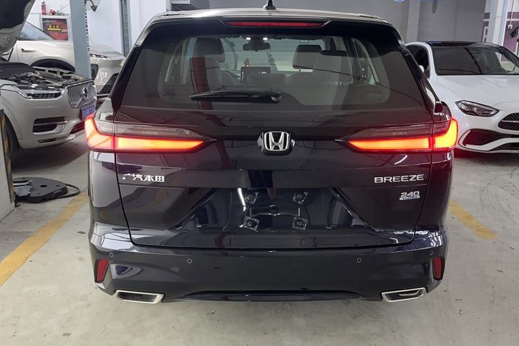 Used Honda Breeze 2023 240TURBO Two-Wheel-Drive Luxury Edition 5 Seats
