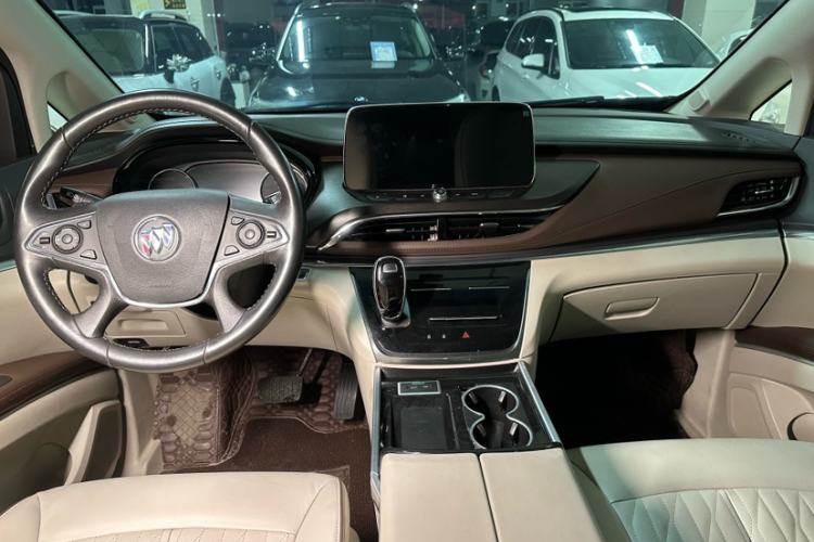 Used Buick GL8 2021 Land Cruiser Executive Class 652T Luxury Model
