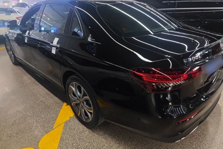 Used Mercedes-Benz E-Class 2021 Restyled E 300 L Sporty and Stylish Edition
