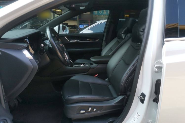 Used Cadillac XT5 2021 28T Luxury Version