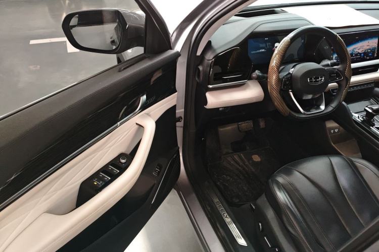 Used Geely Auto Monjaro L 2023 2.0TD High-Power Automatic Two-Wheel Drive Flagship Version
