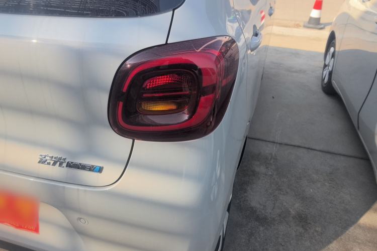 Used Wuling Hongguang MINIEV 2025 Four-Door Version Advanced Edition
