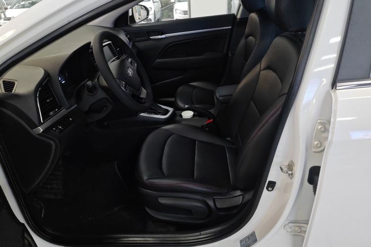 Used Hyundai Elantra 2016 1.6L Automatic ZhiXuan – Elite Version