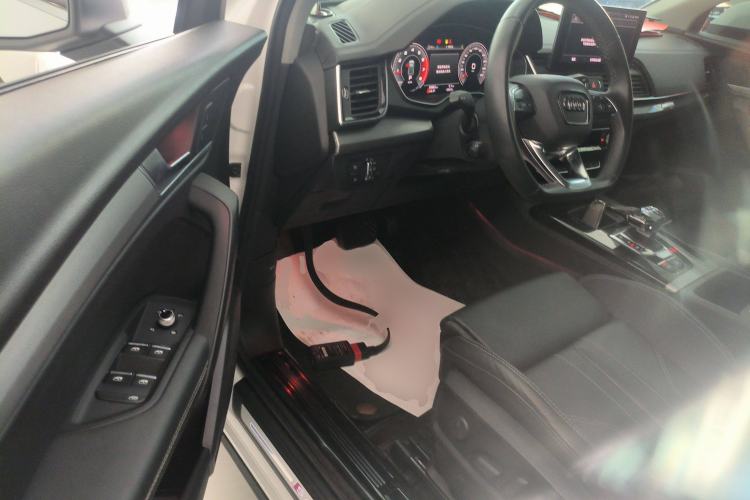 Used Audi Q5L 2022 40T Fashionable and Dynamic Model
