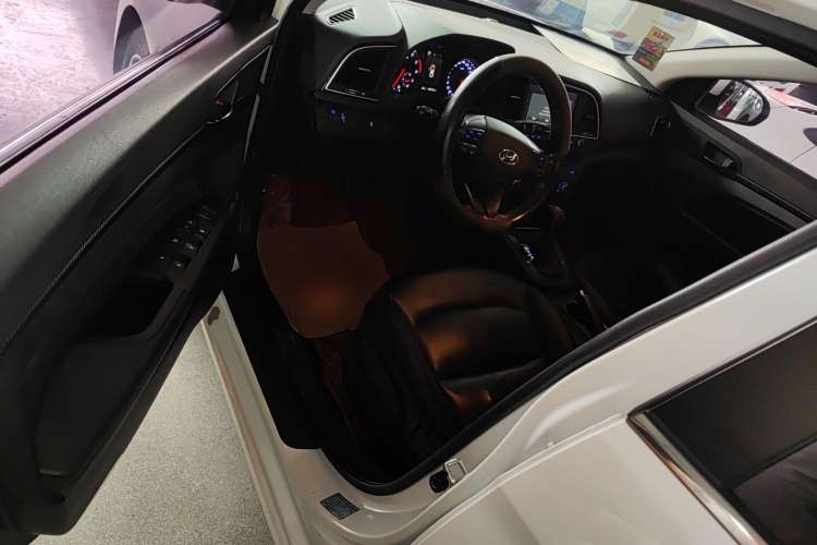 Used Hyundai Elantra 2018 1.4T Dual-Clutch Xuan Dong · Dynamic Edition