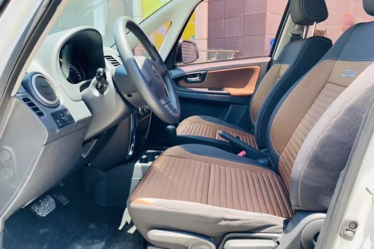 Used Suzuki SX4 2013 1.6L Automatic CoolRide Model
