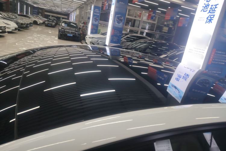 Used Tesla Model Y 2025 Rear-Wheel-Drive Version
