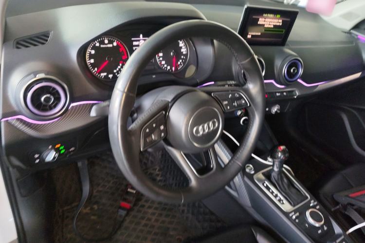 Used Audi Q2L 2018 35 TFSI Launch Exclusive Edition China V