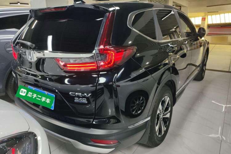 Used Honda CR-V 2021 240TURBO CVT 2WD Fashion Edition
