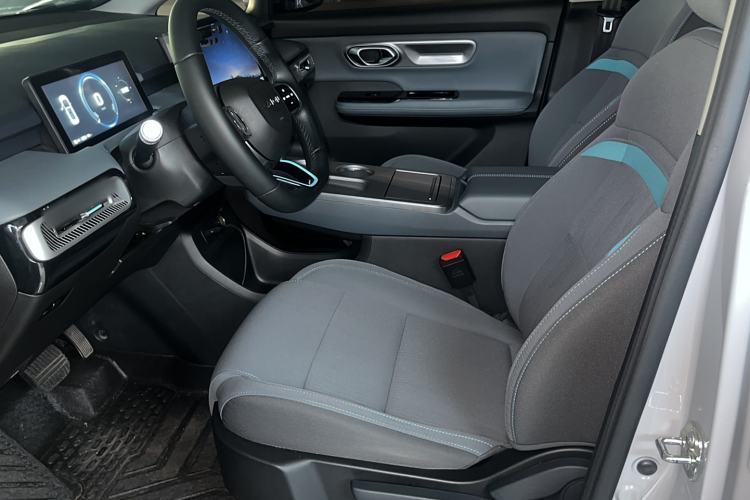 Used AION Y 2023 Younger
