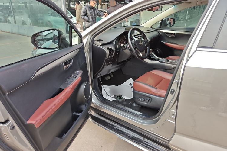 Used Lexus NX 2015 200T All-Wheel-Drive Fēngshàng Edition
