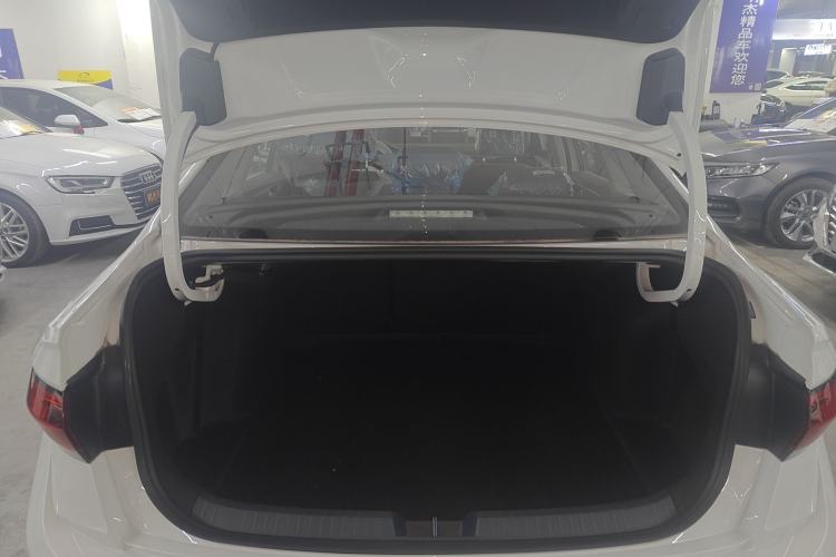 Used Volkswagen Sagitar 2025 Facelift 200TSI DSG Flyover Edition