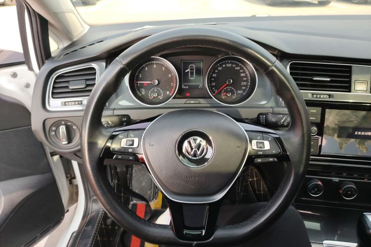 Used Volkswagen Golf 2019 1.6L Automatic Comfort Model China V Standard
