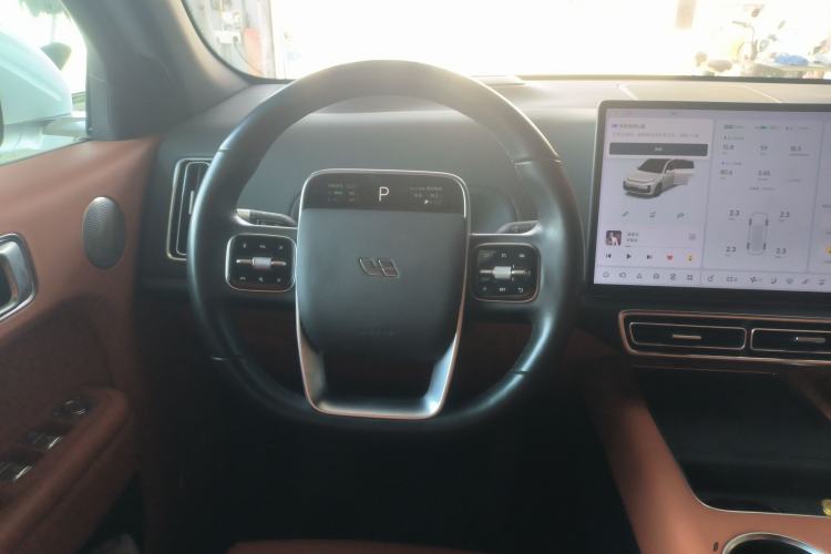 Used Li Auto L7 2023 Air model
