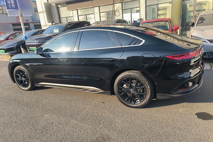 Used BYD Han 2025 DM-i Smart Drive 125KM Elite Model
