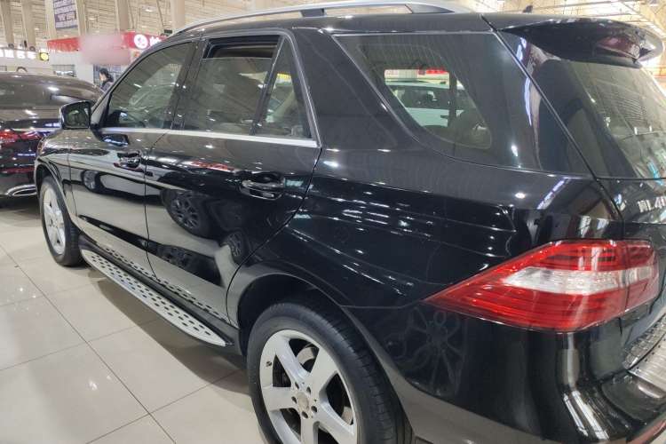 Used Mercedes-Benz M-Class 2014 ML 320 4MATIC

