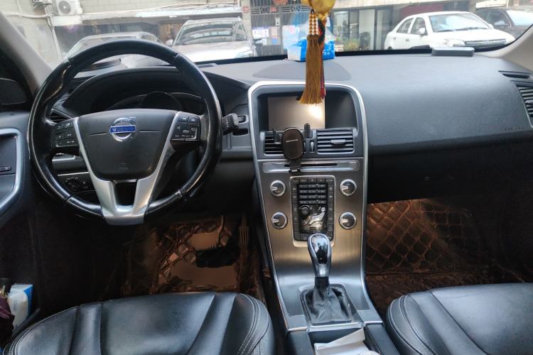 Used Volvo XC60 2015 T5 AWD Zhiyuan Edition