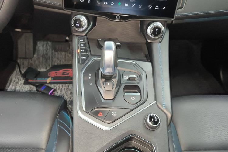 Used Lynk & Co 05 2020 2.0TD Two-Wheel Drive Shine Halo