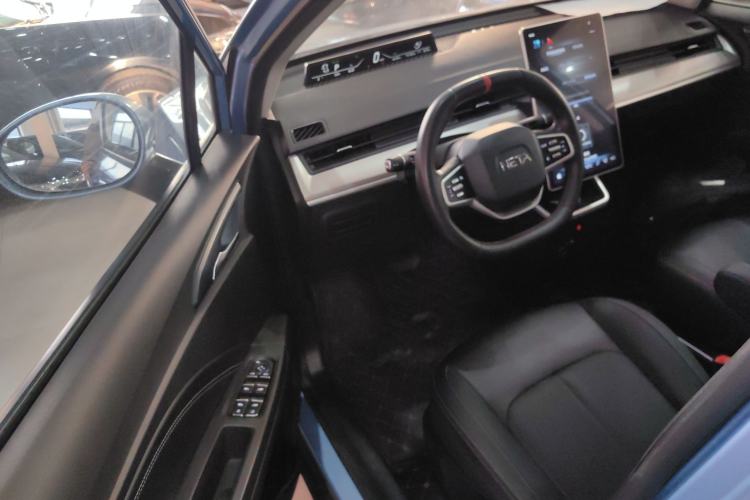 Used NETA V 2021 Long-Range Entertainment Edition Upgrade Model
