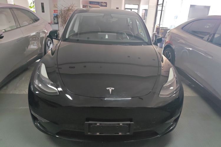 Used Tesla Model Y 2021 Long-Range All-Wheel-Drive Version 3D7