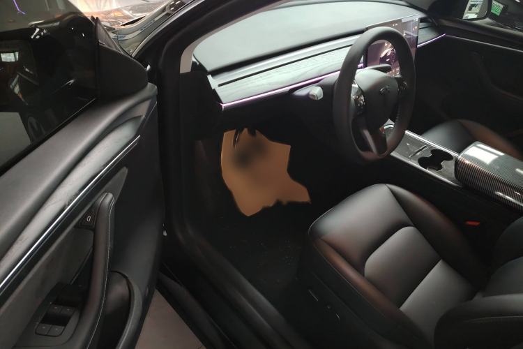 Used Tesla Model Y 2024 Rear-Wheel-Drive Version
