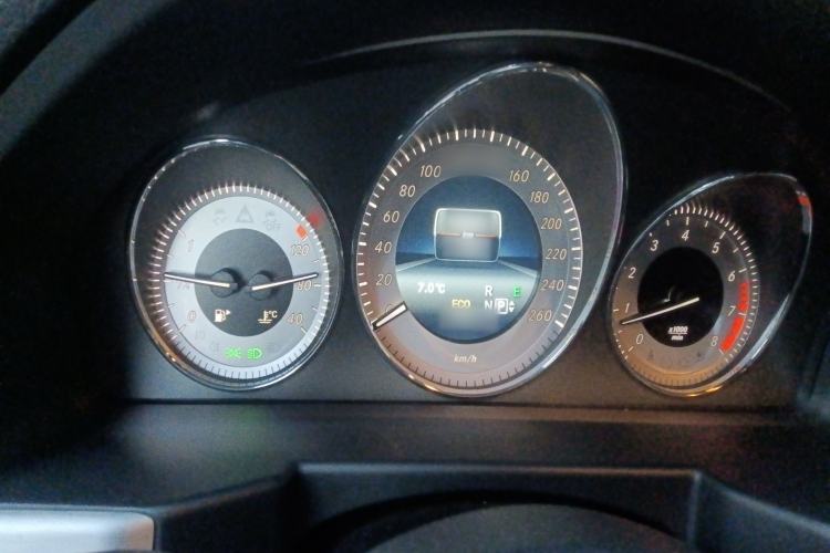 Used Mercedes-Benz GLK-Class 2015 GLK 260 4MATIC Dynamic Edition Ultimate Version
