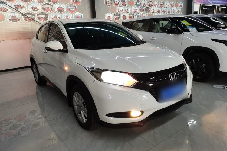 Used Honda Vezel 2015 1.8L CVT 2WD Elite Model
