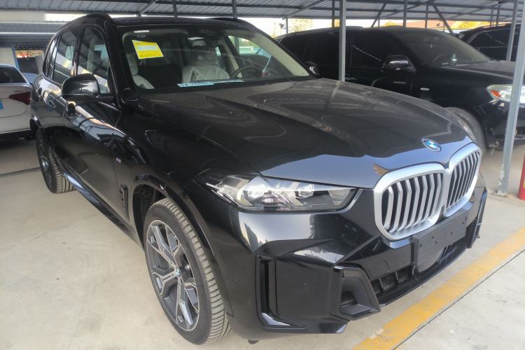 Used BMW X5 2023 xDrive 30Li Luxury M Sport Night Edition Package

