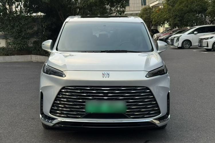 Used Buick GL8 New Energy 2025 Lushang First-Drive Edition 7-Seater
