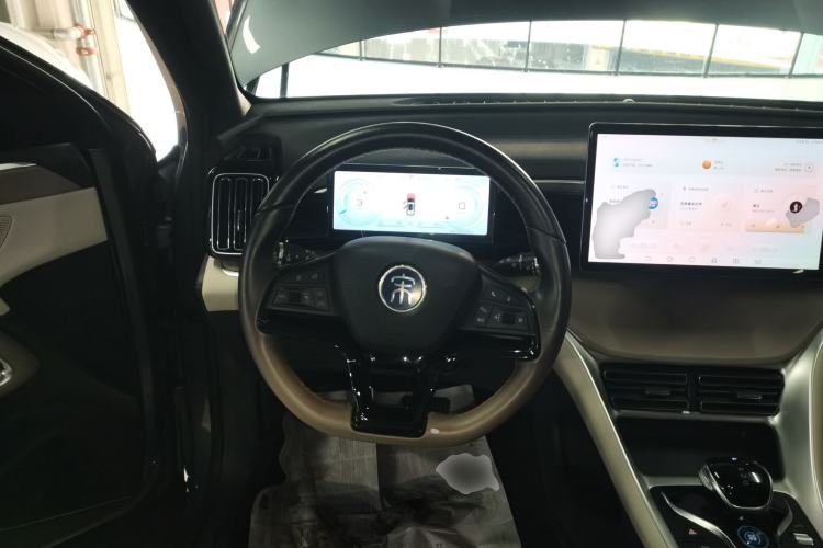 Used BYD Song Pro New Energy 2023 Champion Edition DM-i 110KM Beyond Model
