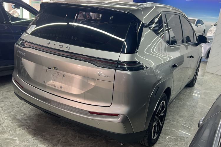 Used AION Y 2023 Younger Star Edition
